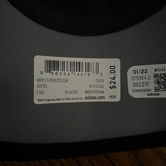 Brand new adidas mens hat. Never worn. - Picture 2 of 2